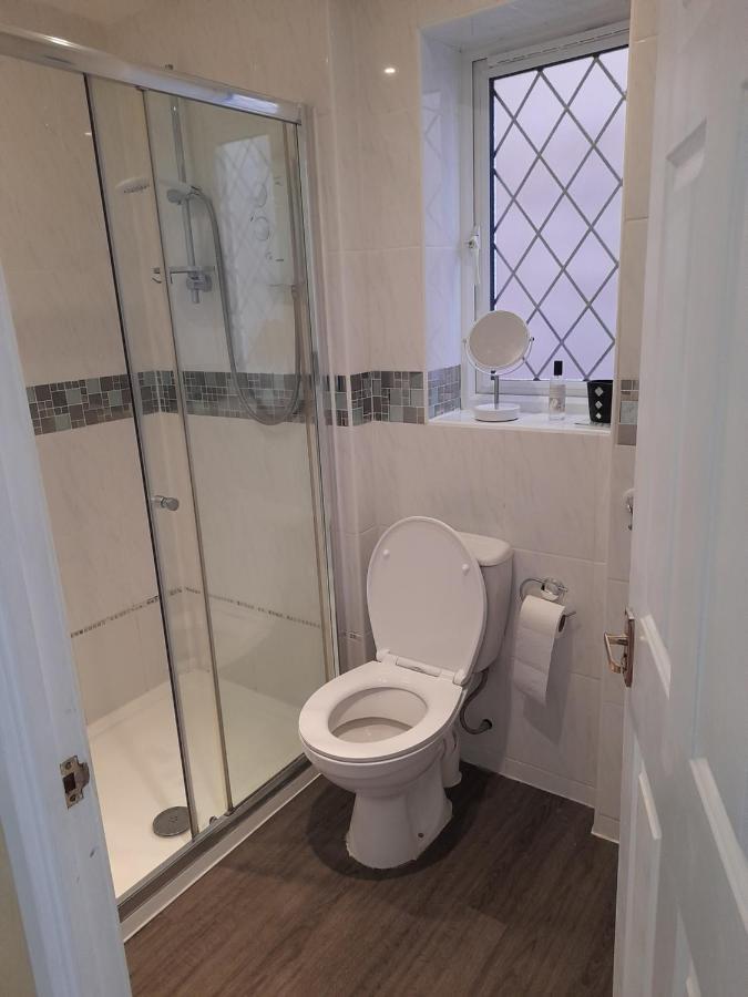 Private Guest Suite Telscombe Bagian luar foto